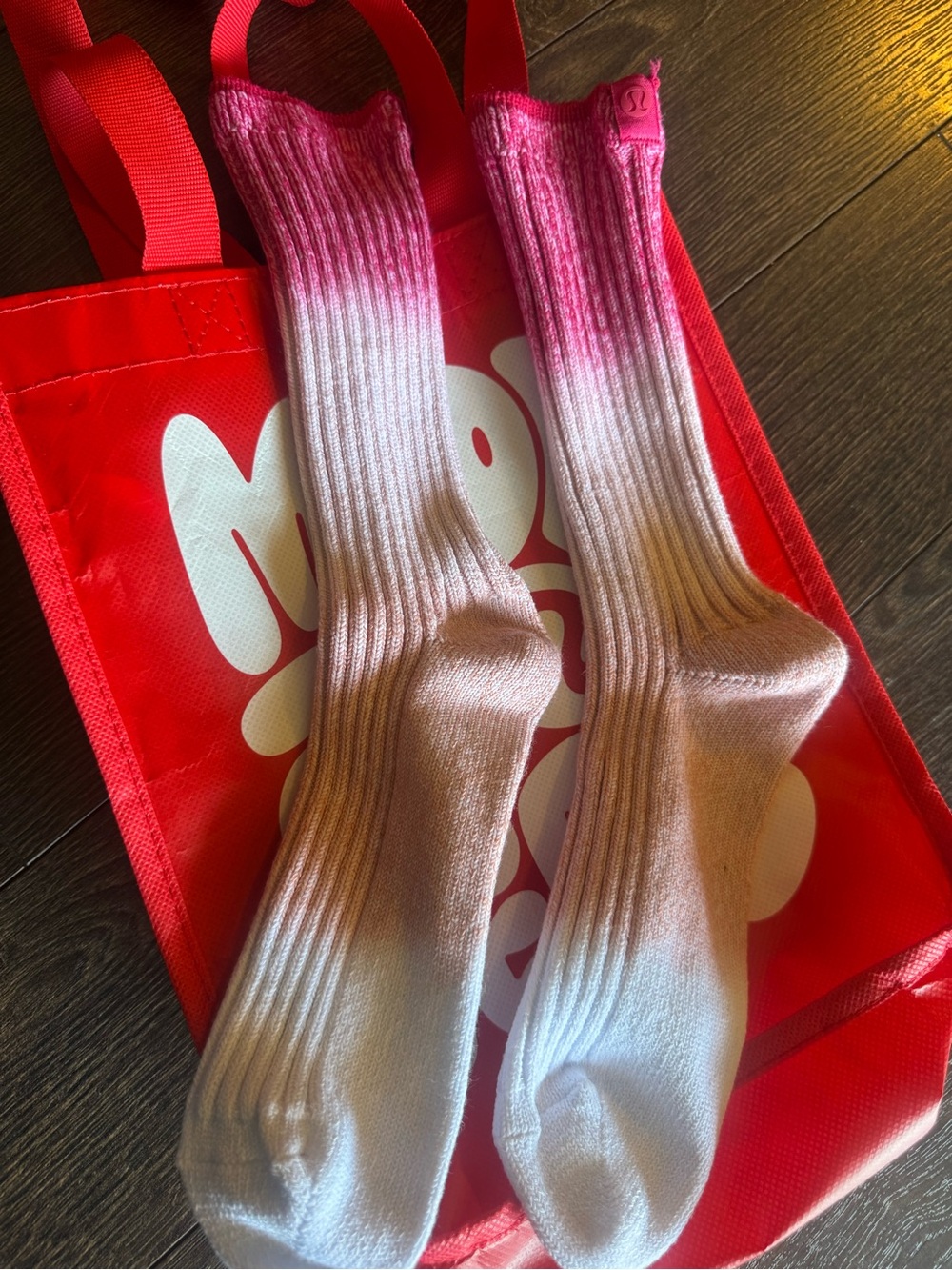 lululemon athletica Pink Ombre Ribbed Crew Socks